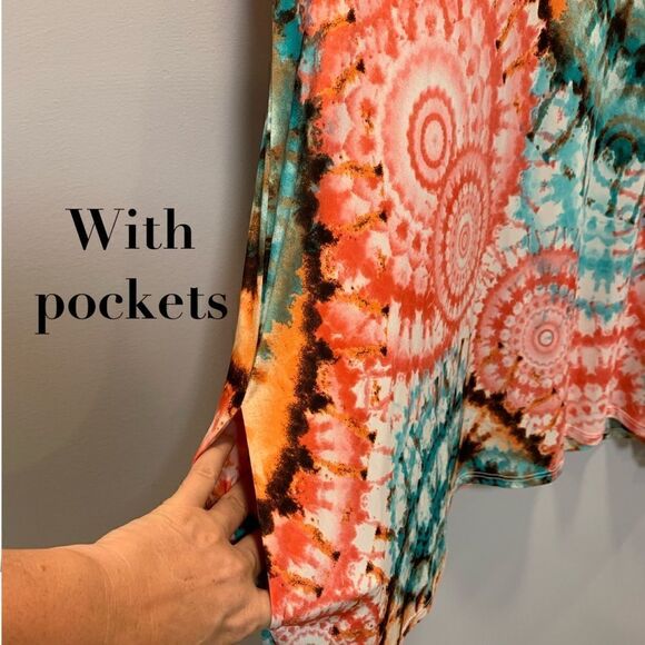 V neck/back multicolored tunic w/pockets - Picture 3 of 15